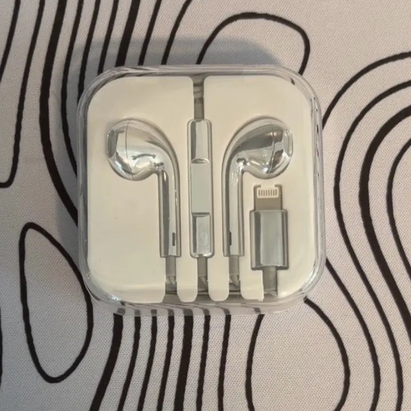 SILVERA Chrome Wired Earbuds - Wear Niche Be Niche